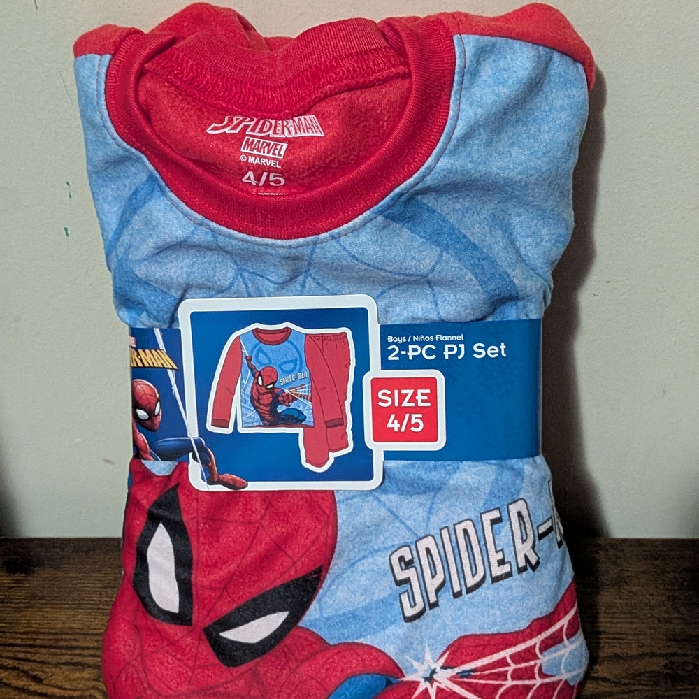 Spider-Man Red and Light Blue Kids 2-Piece PJ Set Size 4/5